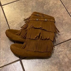 Minnetonka 3-Layer Fringe Mid Calf Boot